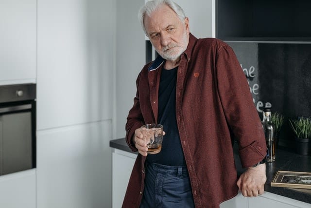 What does alcohol addiction look like?